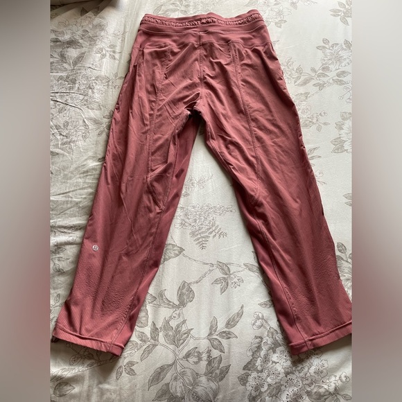 Lululemon Mid Rise Dance Studio Jogger Crop 6 Brier Rose Pink Gym Athletic Yoga - Picture 11 of 12